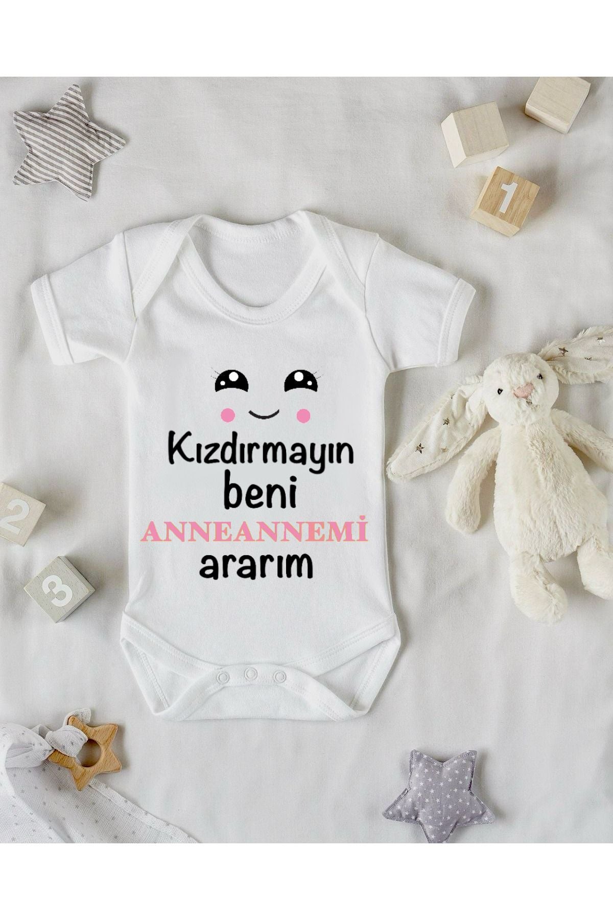 Anneanne Baskılı Komik Bebek Zıbını