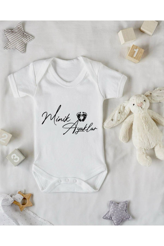 Minik Ayaklar Baskılı Bebek Zıbını