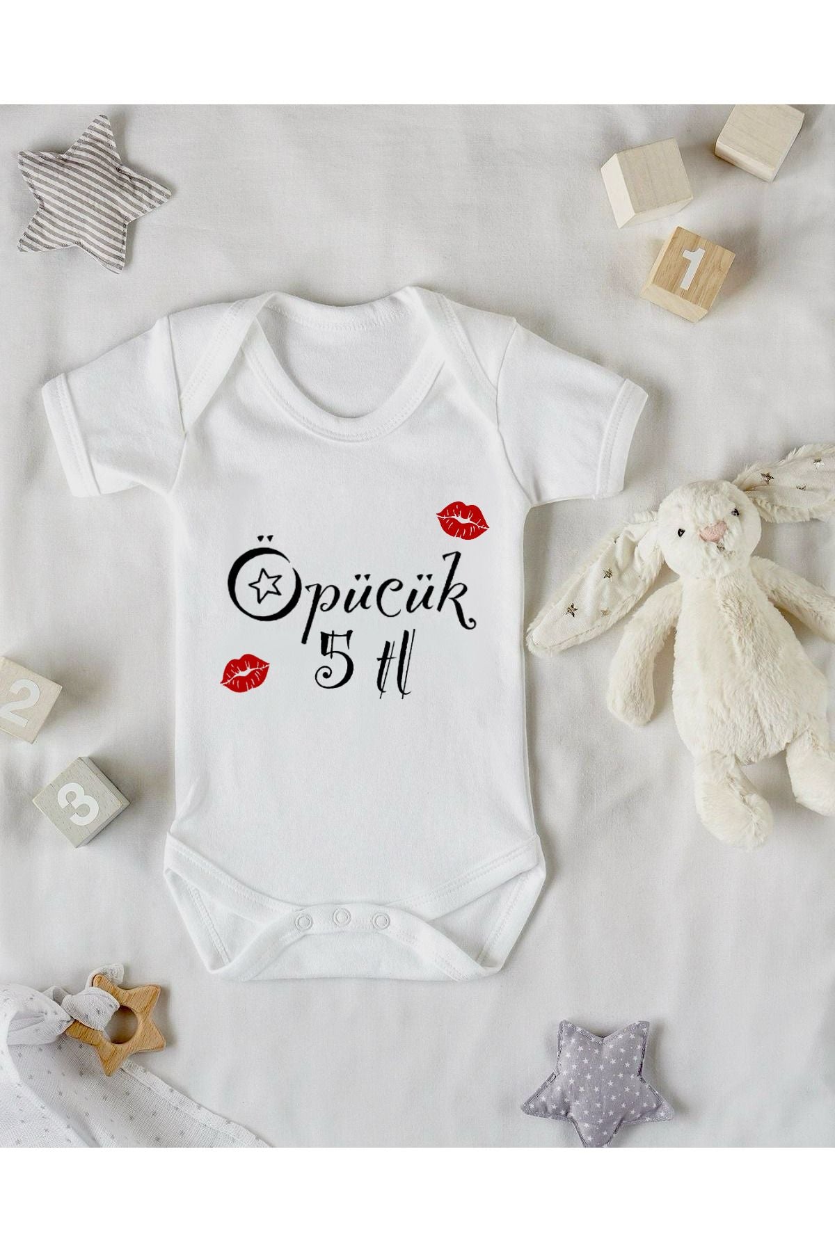Öpücük Bakılı Bebek Zıbını